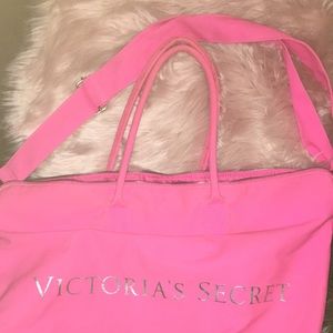 Victoria’s Secret pink overnight bag
